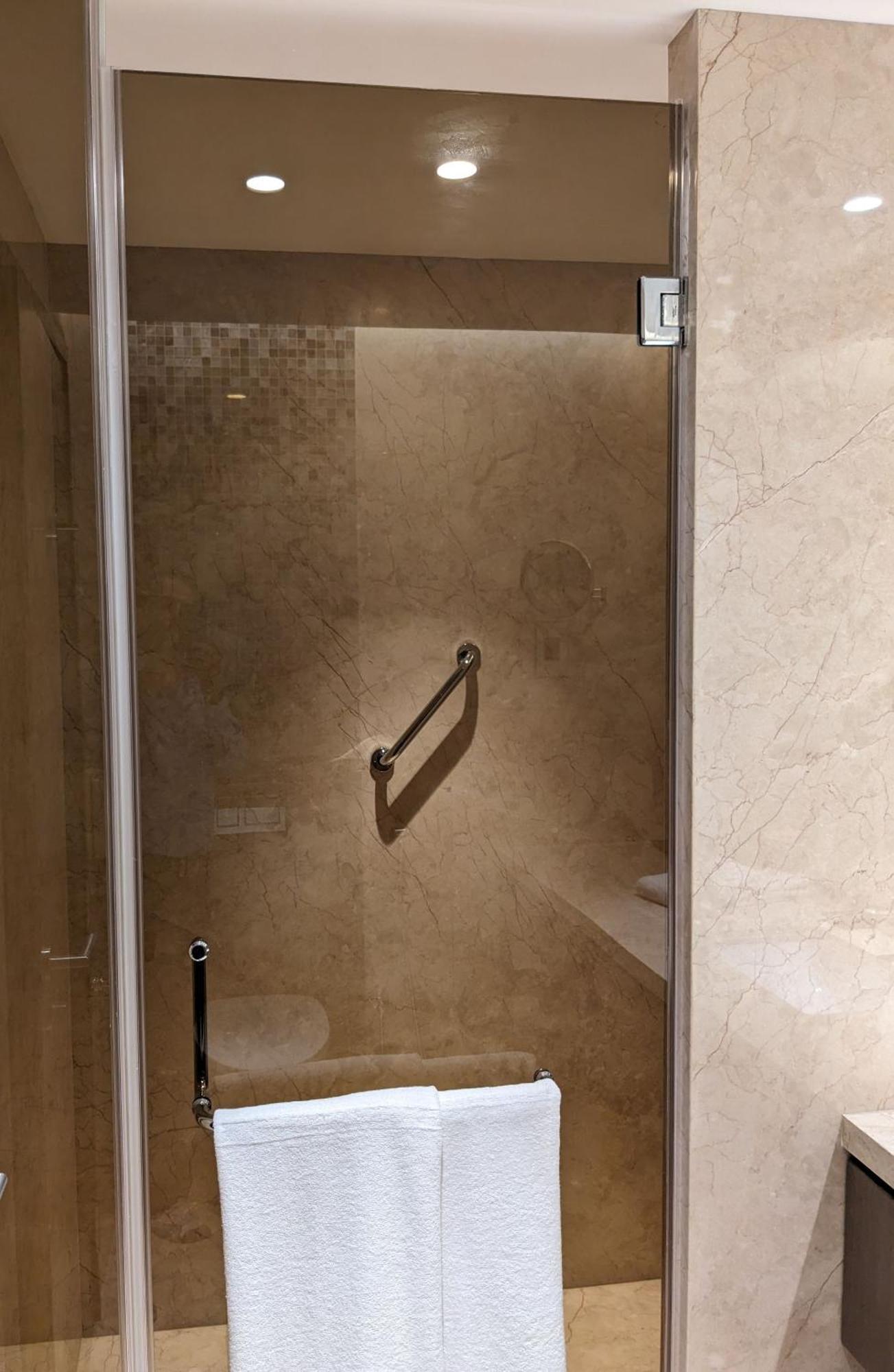 העיר בנגלור Palm Meadows Resort מראה חיצוני תמונה