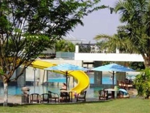 העיר בנגלור Palm Meadows Resort מראה חיצוני תמונה